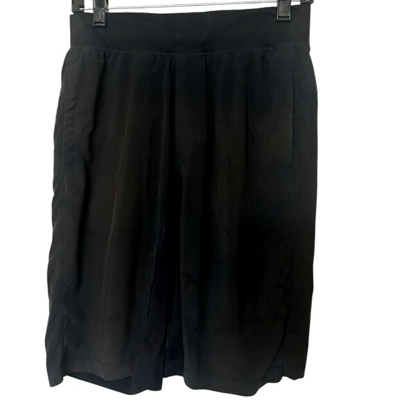 Lululemon T.H.E. Short Linerless 11" Black Men's Small Activewear  LM7Y76S - Picture 1 of 5